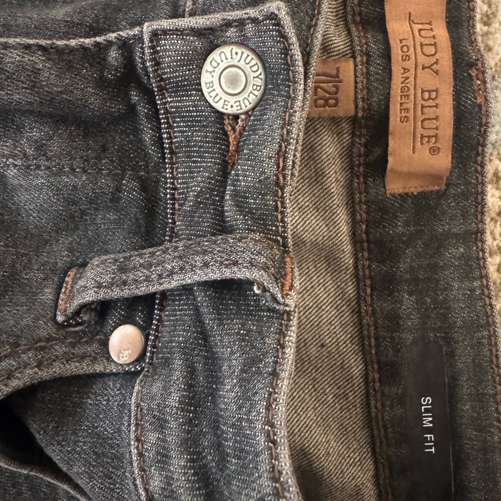 Judy Blue Classic Black Women's Jeans - Picture 3 of 3